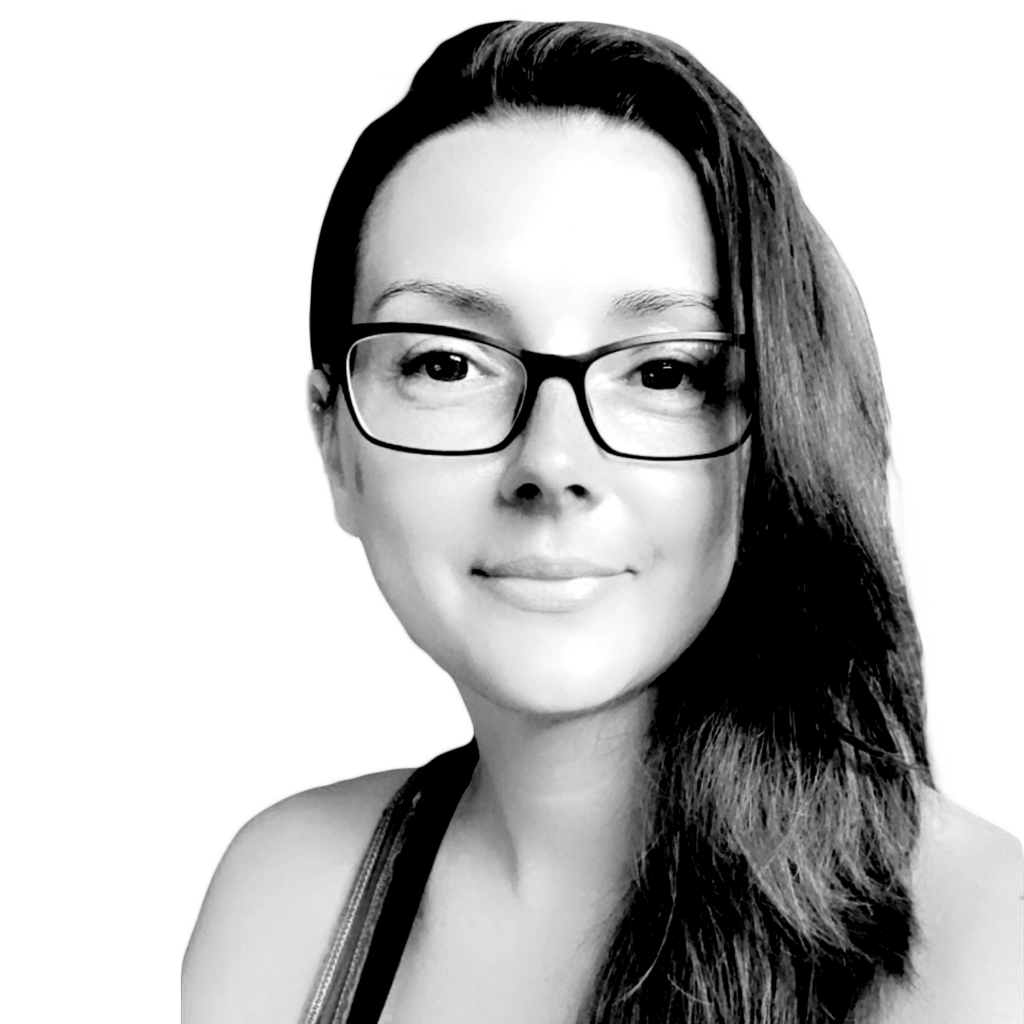 Home Profile photo of Lizzy Lane, the owner and founder of Lizzy Lane Designs